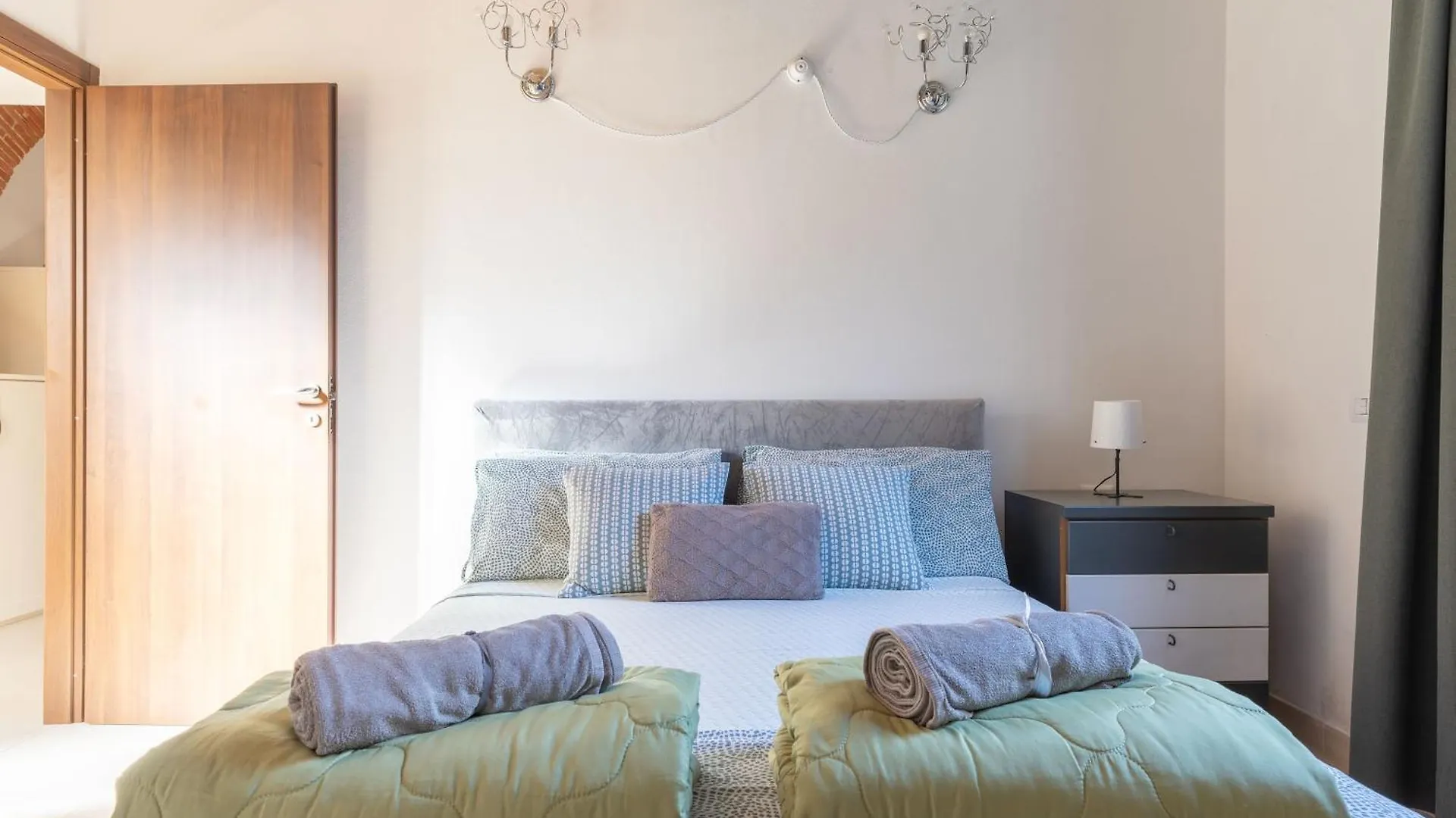 Colonica San Cresci Alle Porte Di Firenze 6 Pax Free Parking Campi Bisenzio Italy