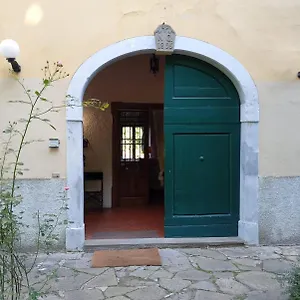 A Casa Di Ale Bed & Breakfast