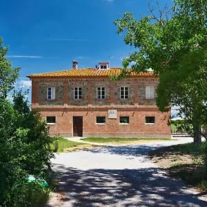 La Toraia Hotel